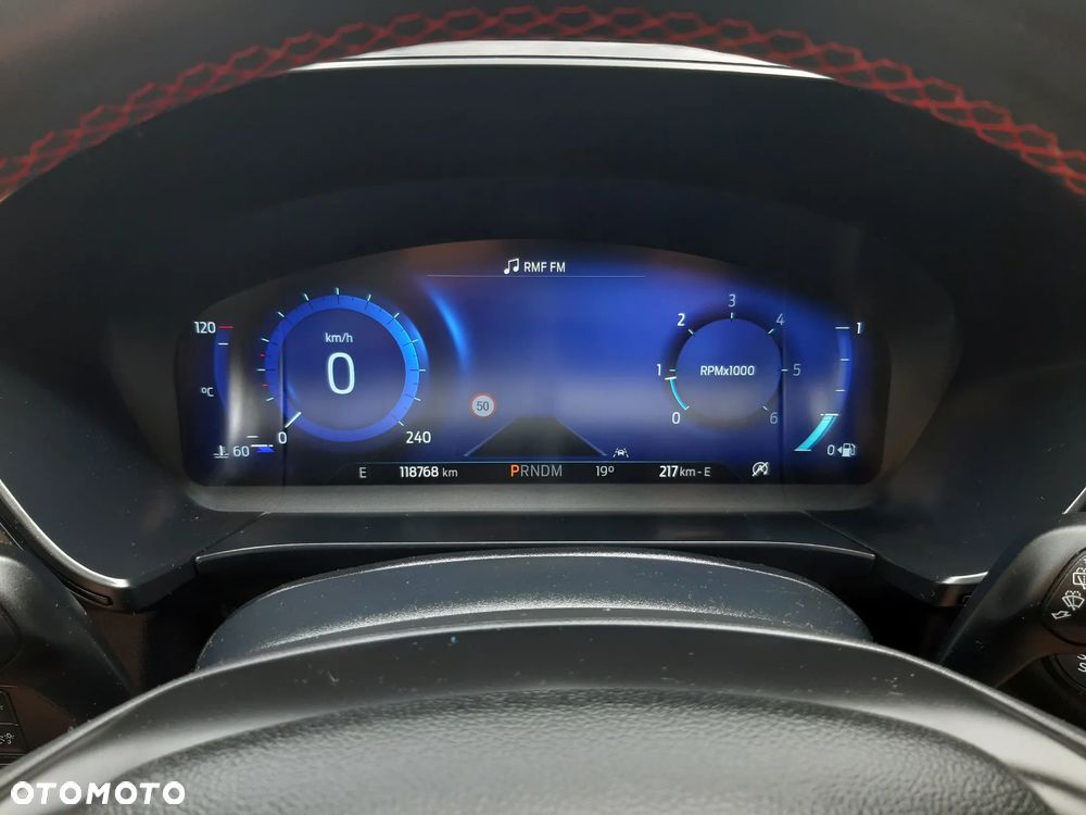 Ford Kuga 2.0 EcoBlue 4x4 ST-LINE - 15