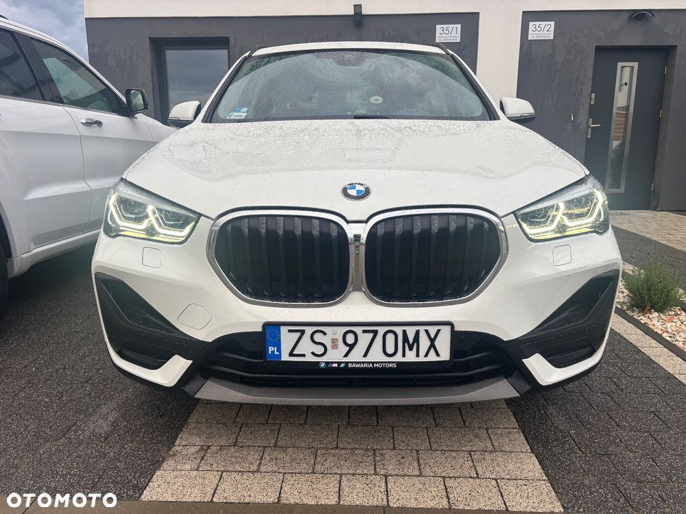 BMW X1 sDrive18i - 3