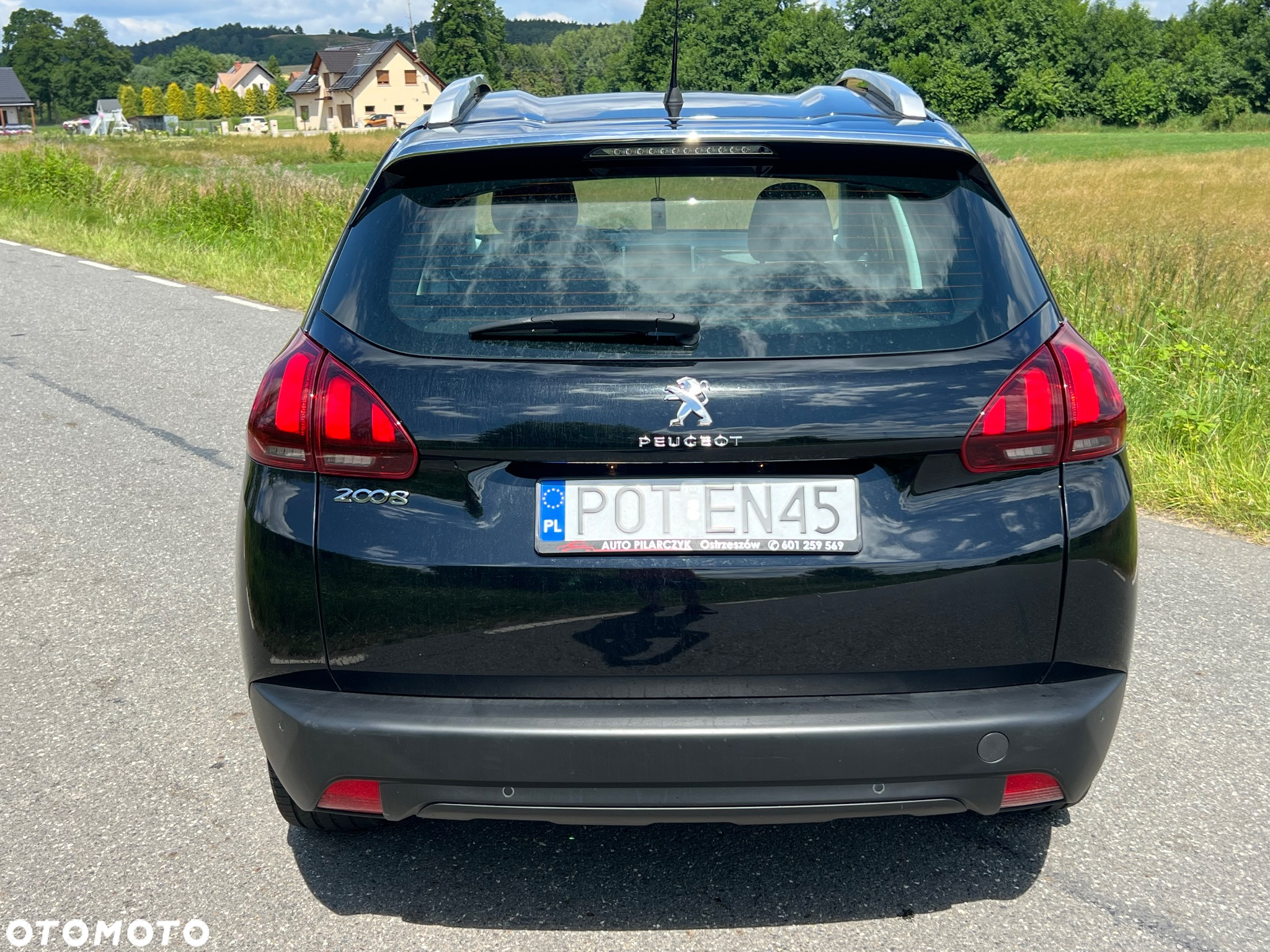 Peugeot 2008 PureTech 110 Stop&Start Business-Line - 4
