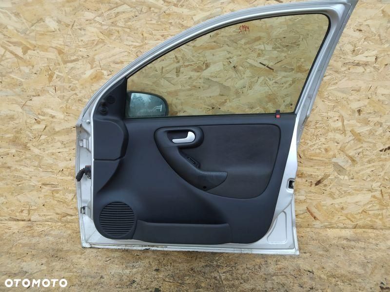 DRZWI PRAWE PRZEDNI PRZÓD PRAWY OPEL CORSA C SREBRNE - 11