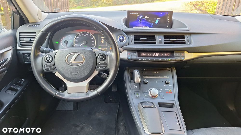 Lexus CT Executive Line - 14