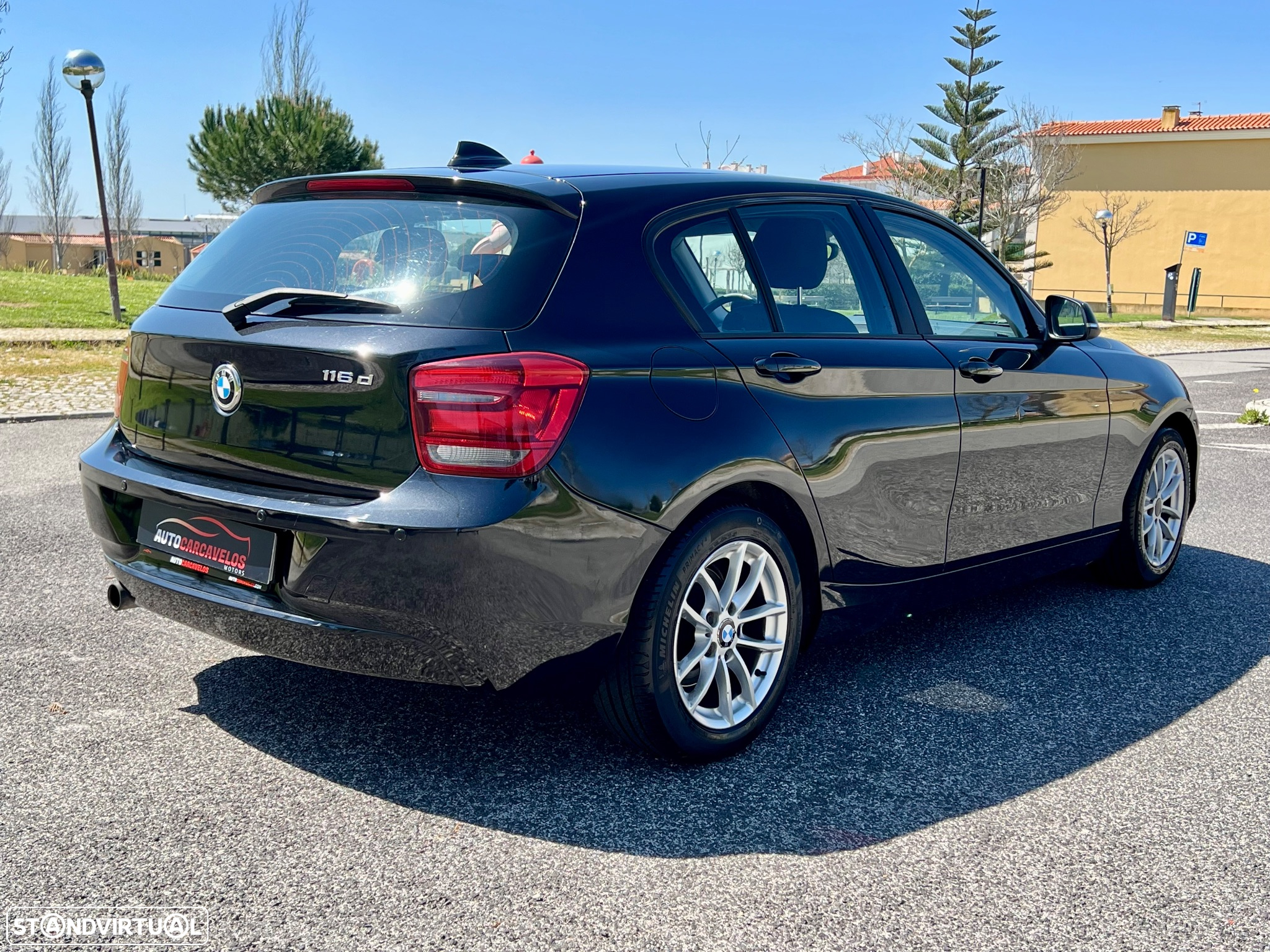 BMW 116 d EDynamics Line Urban - 9