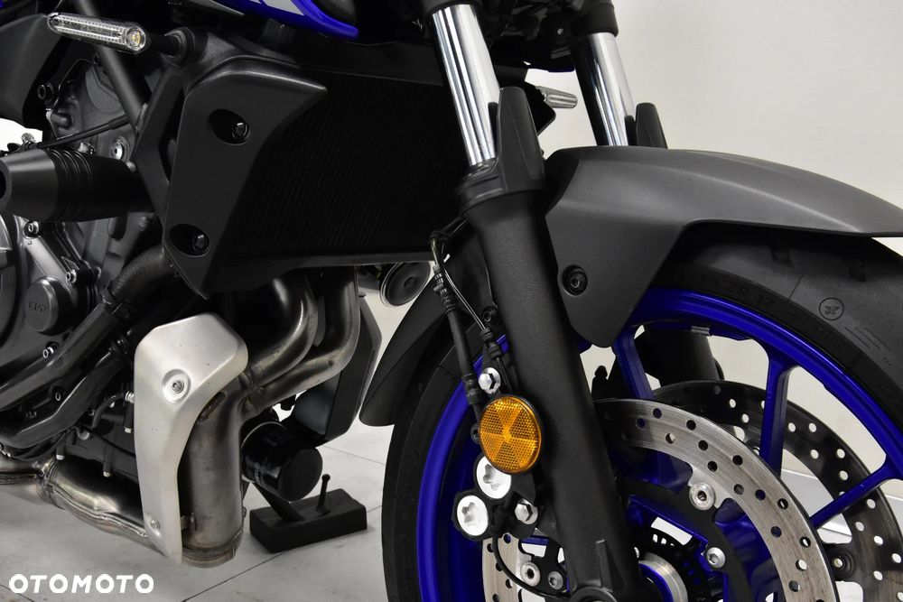 Yamaha MT - 21