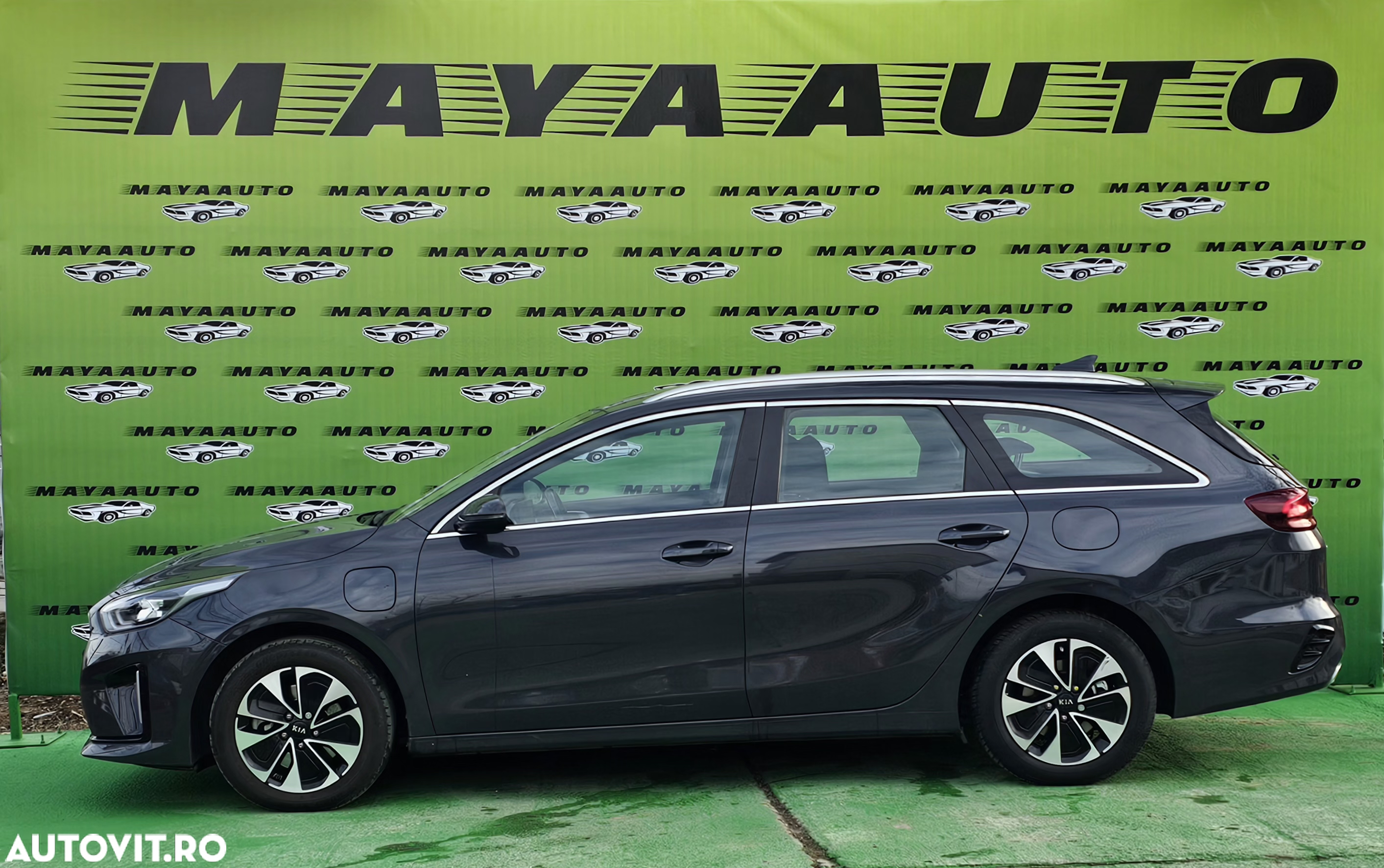Kia Ceed SW 1.6 GDI DCT OPF Plug-in-Hybrid Platinum Edition - 8