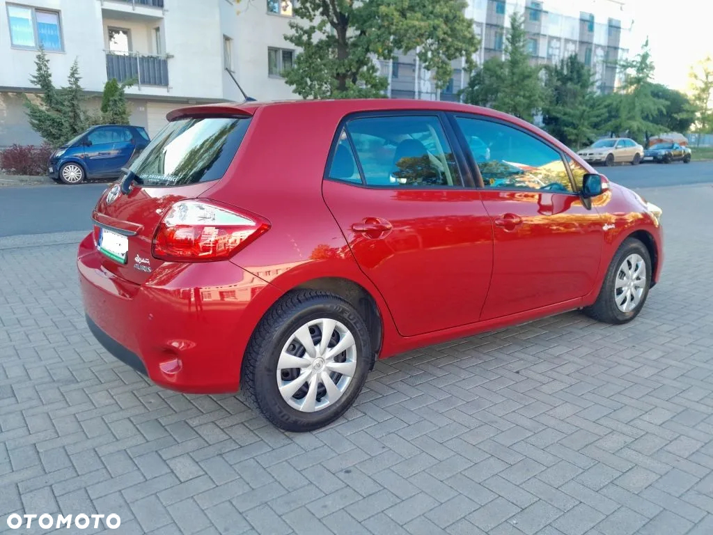 Toyota Auris 1.33 VVT-i Life Comfort - 29