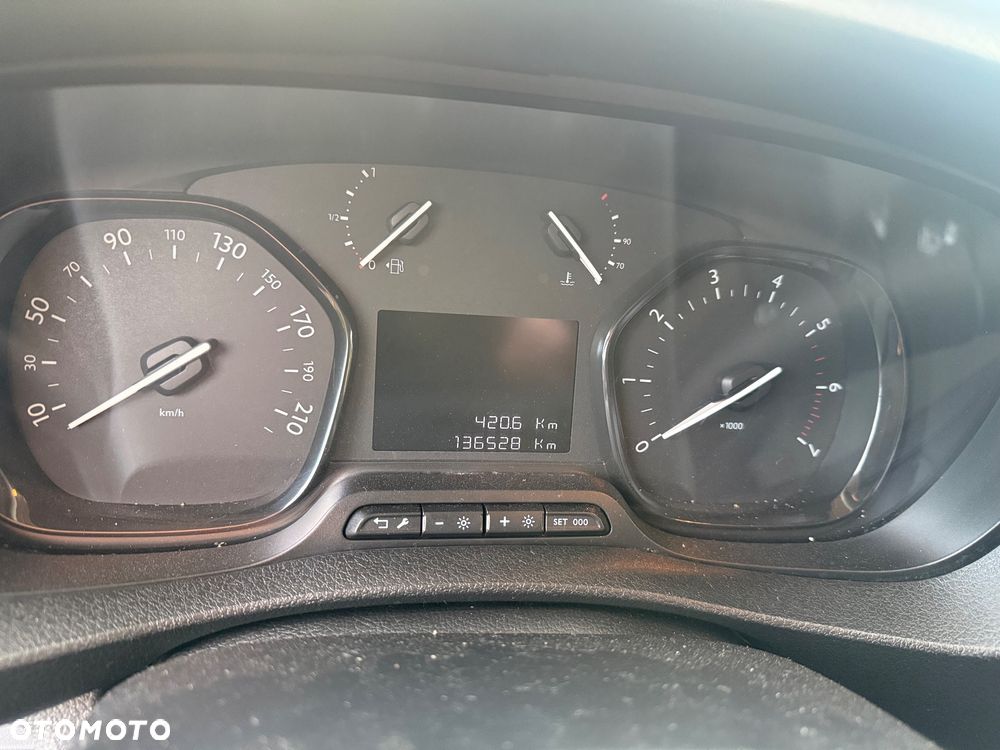 Peugeot Expert L2 2.0 - 14