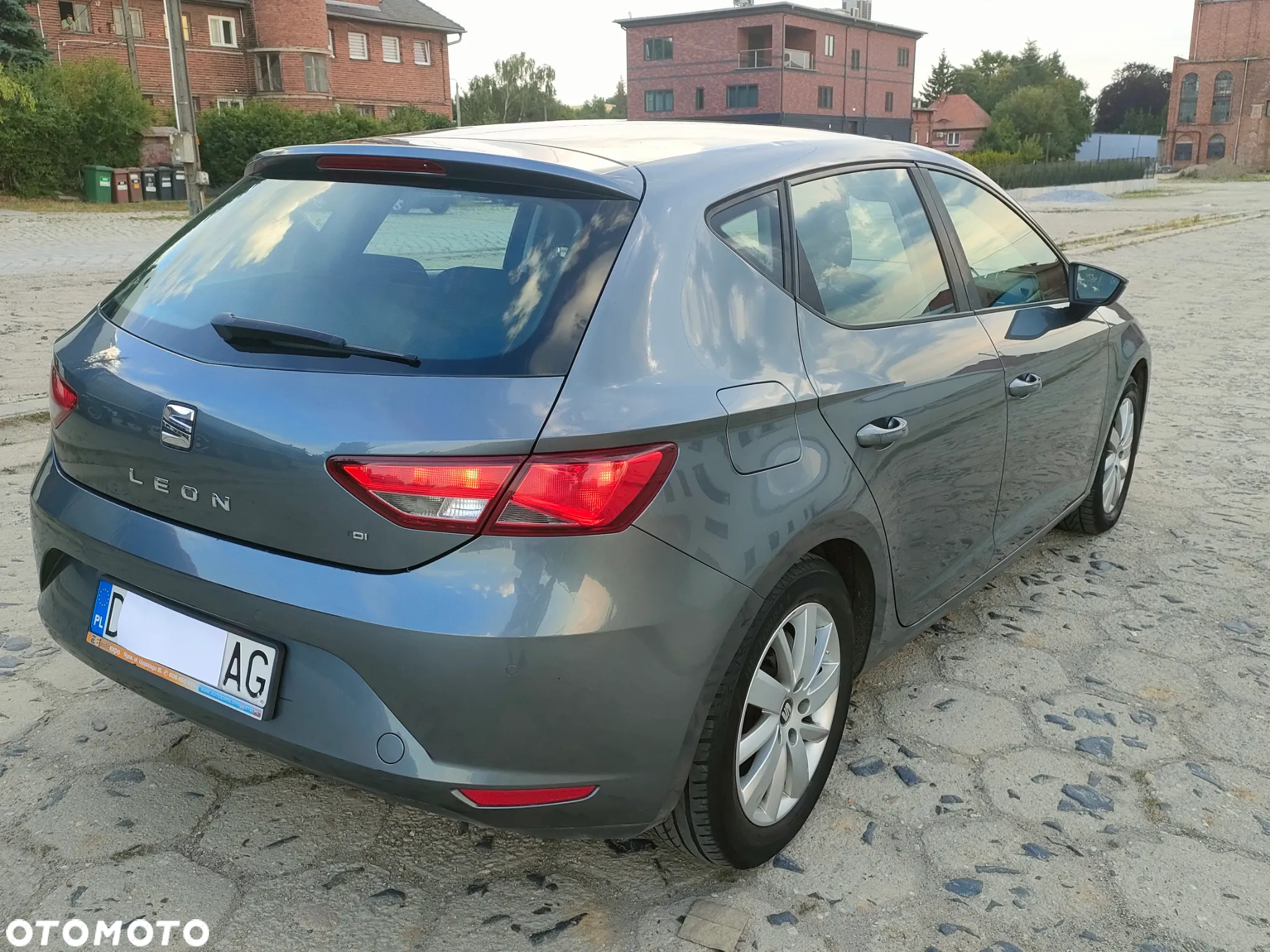 Seat Leon 1.6 TDI Style - 19