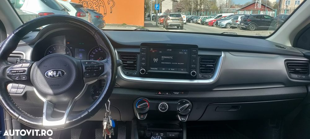 Kia Stonic 1.4 GSL Urban - 2