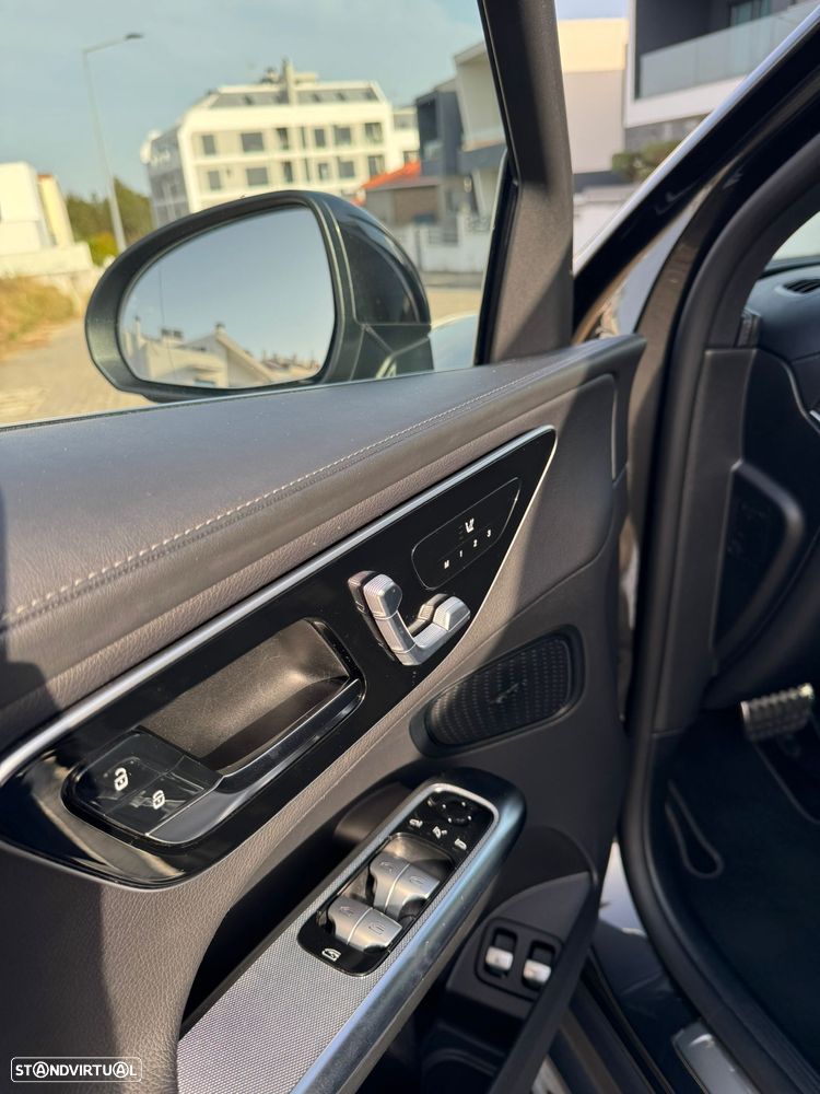 Mercedes-Benz GLC 300 - 19