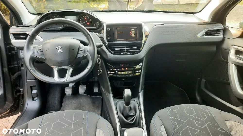 Peugeot 2008 1.2 Pure Tech Access - 10