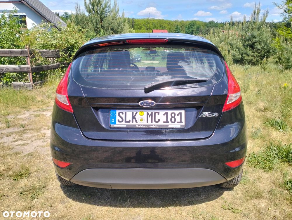 Ford Fiesta 1.25 Ambiente - 12