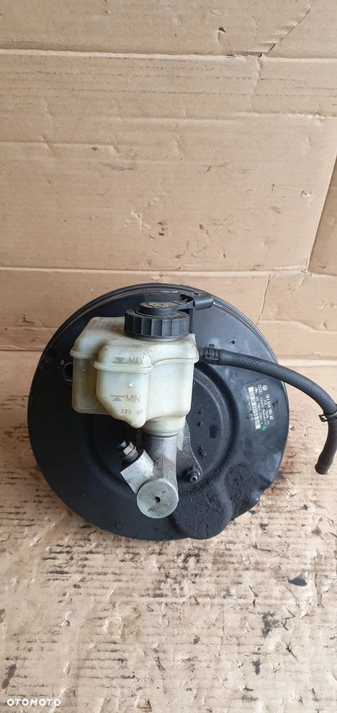 Serwo wspomaganie hamulca pompka AUDI A3 8P 1.9 TDI 1K1614105AE - 1