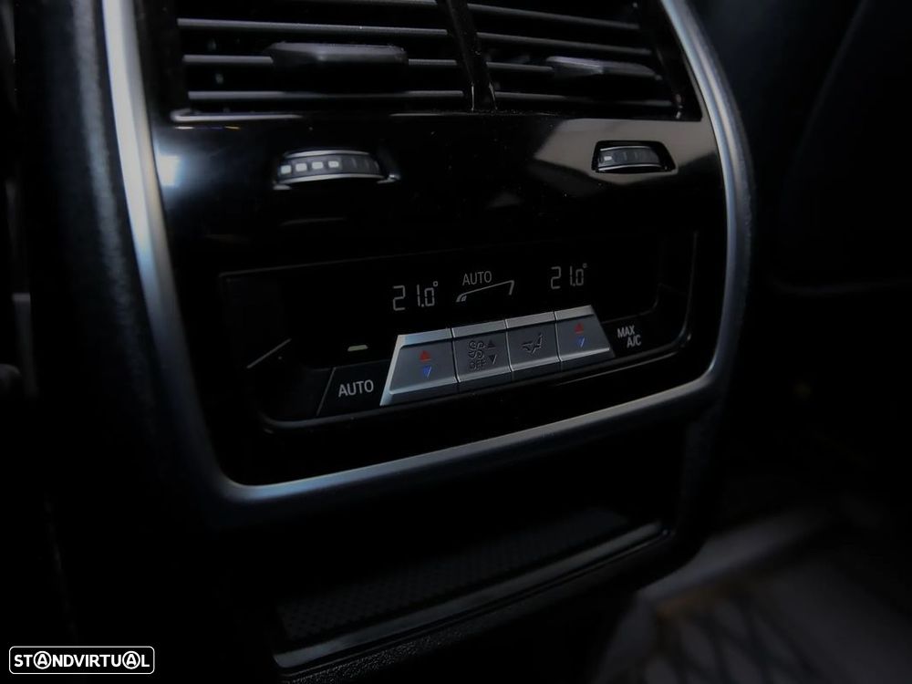 BMW X6 30 d xDrive Pack M - 40