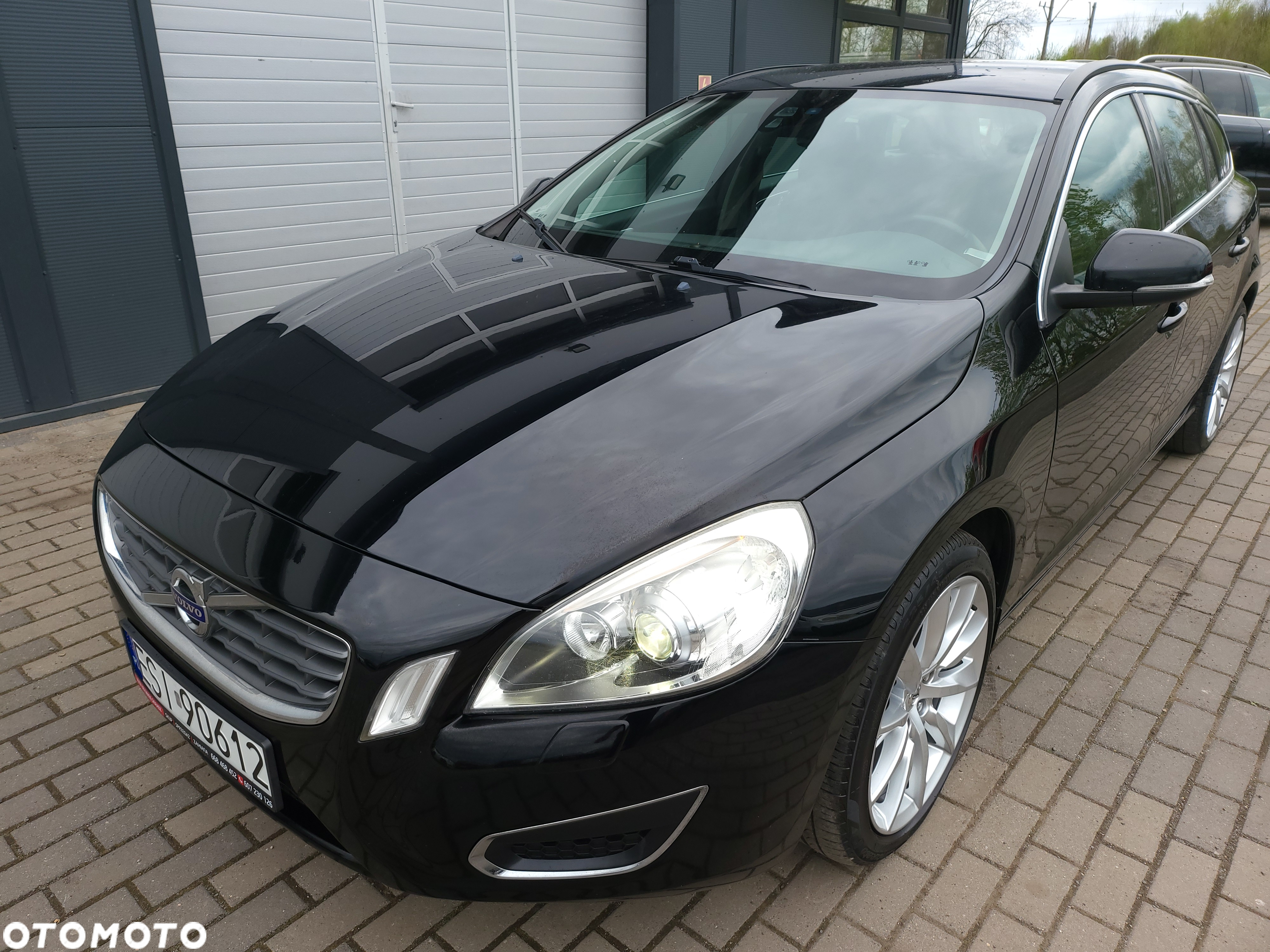 Volvo V60 D2 Momentum - 15