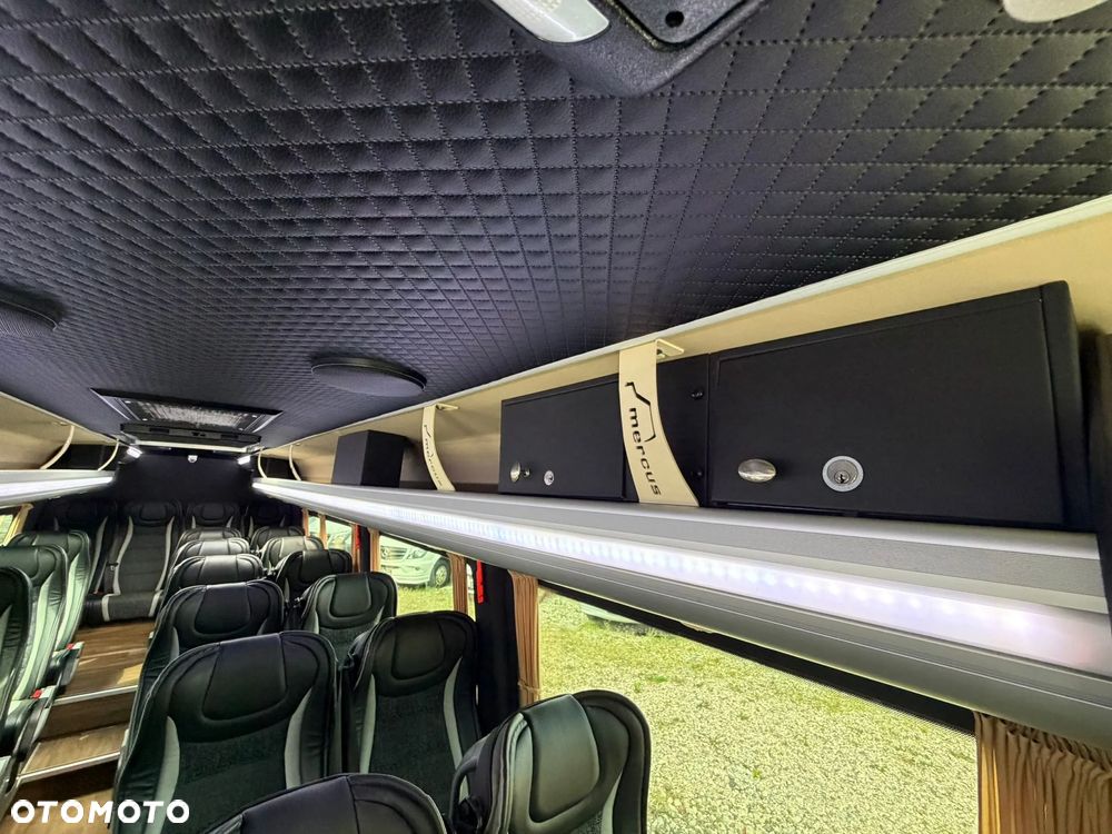 Mercedes-Benz Sprinter 519 - 22