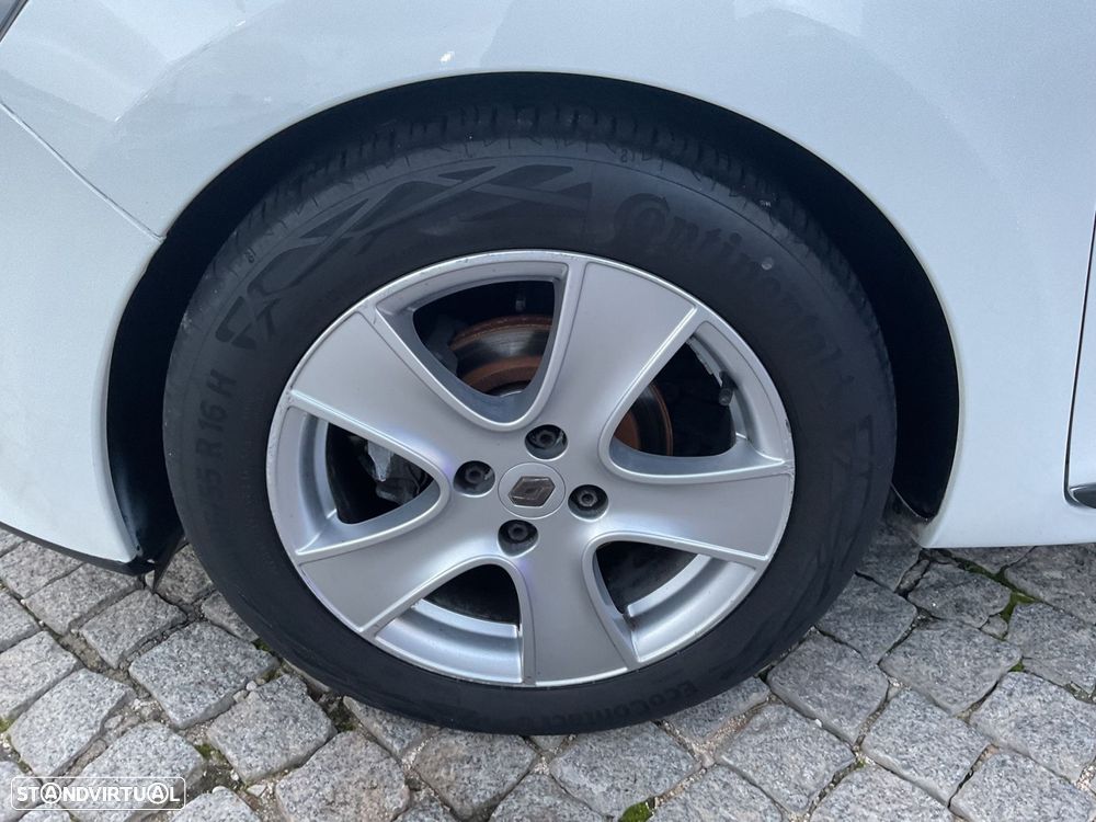 Renault Clio 0.9 TCE - 12