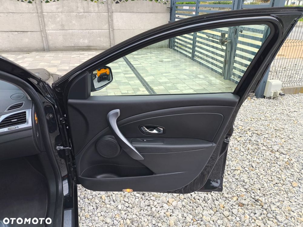 Renault Megane ENERGY dCi 110 GT LINE - 15