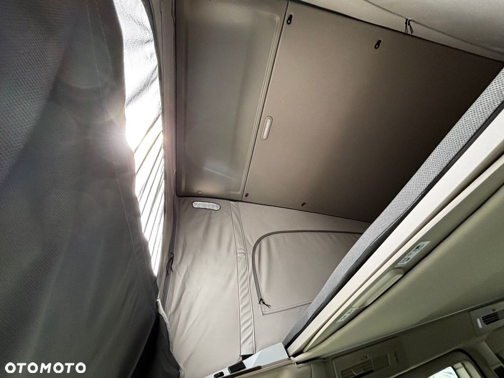 Volkswagen California - 21