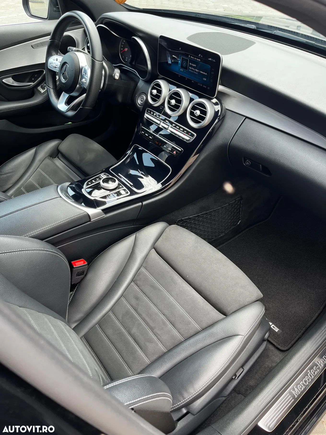 Mercedes-Benz C 200 d T 9G-TRONIC AMG Line - 7