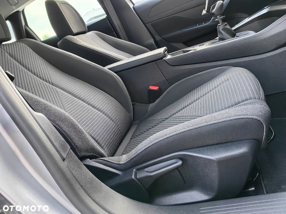 Peugeot 308 PureTech 130 Allure - 9