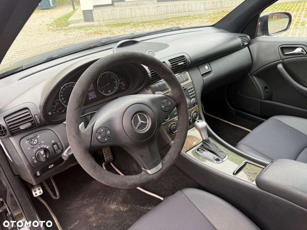 Mercedes-Benz CLC - 22