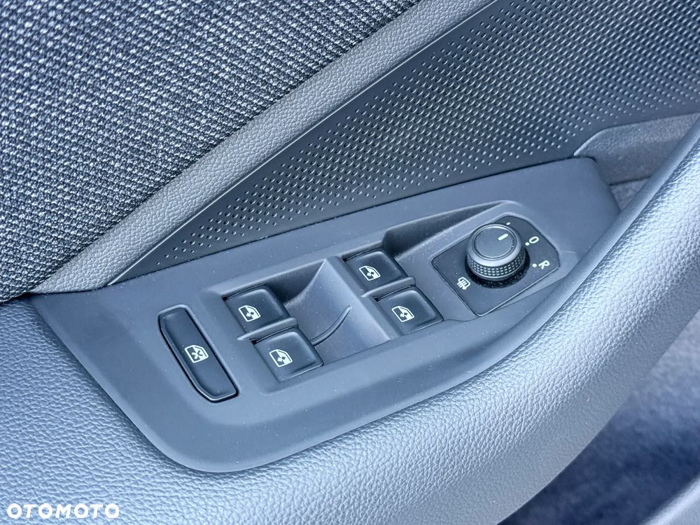 Skoda Superb 1.5 TSI mHEV Essence DSG - 29