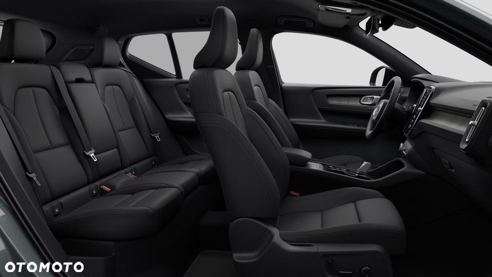 Volvo XC 40 B3 Plus Dark - 14