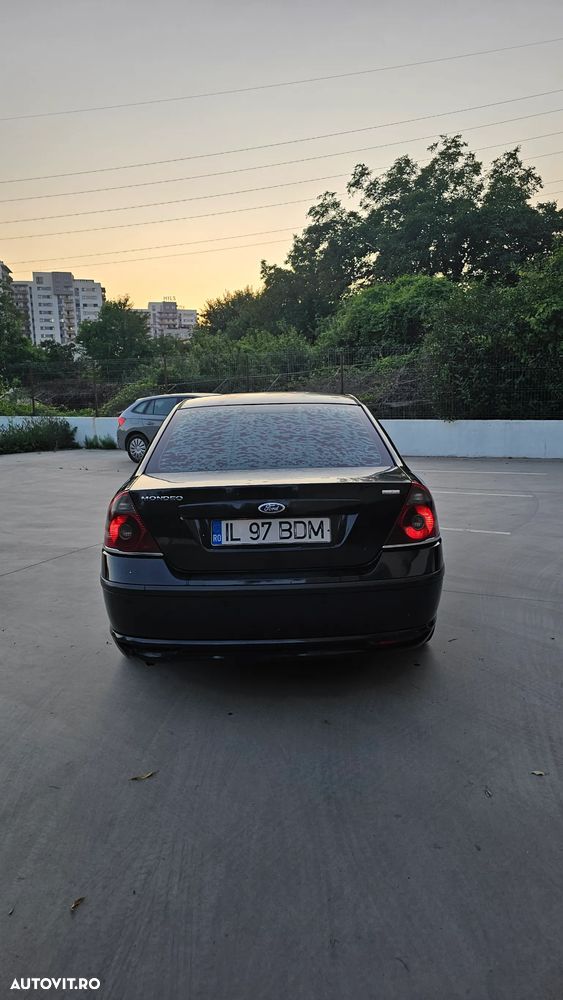 Ford Mondeo 2.0TDCi Aut. Ghia - 5