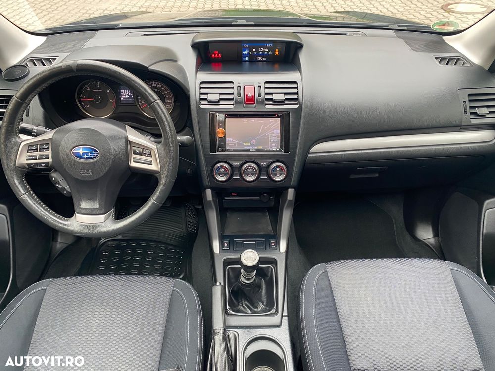 Subaru Forester 2.0D Exclusive - 8