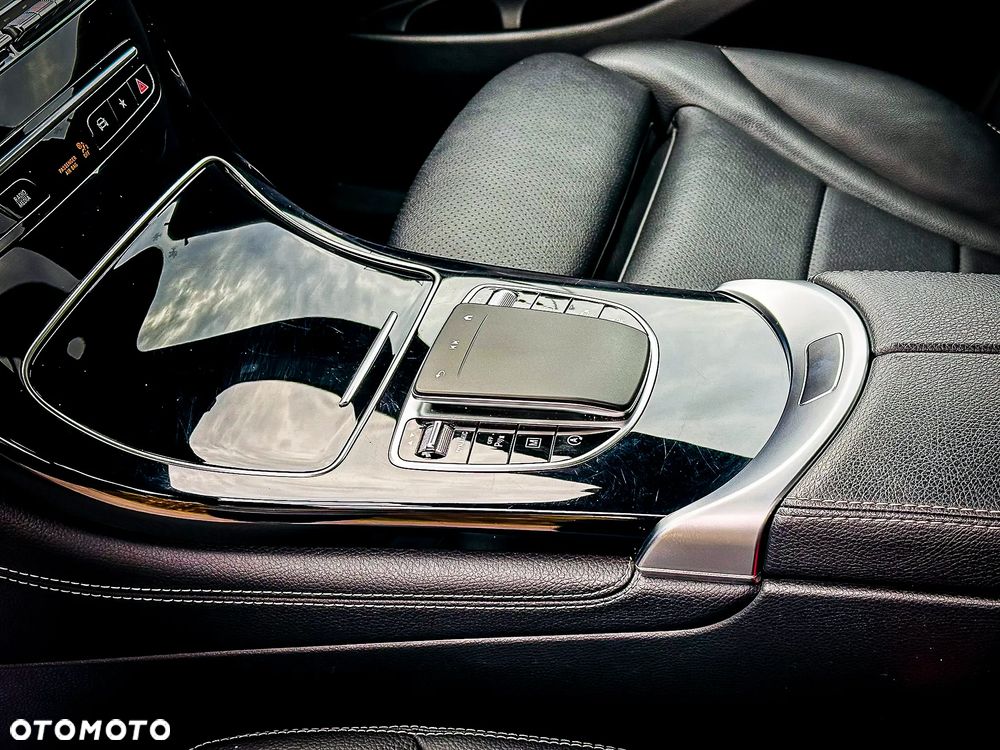 Mercedes-Benz GLC 200 4-Matic - 24