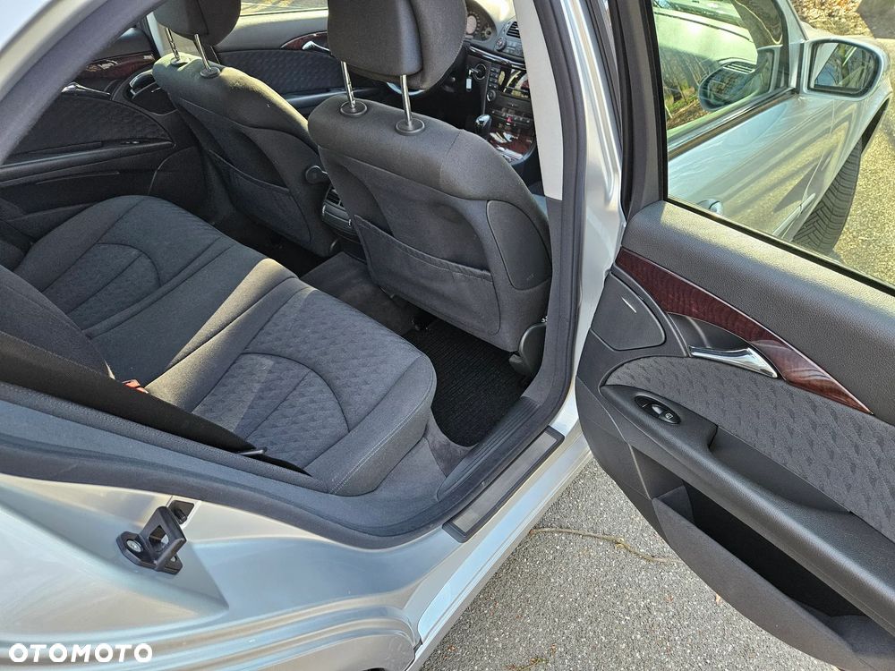 Mercedes-Benz Klasa E 200 Kompressor Elegance Sport Edition - 10