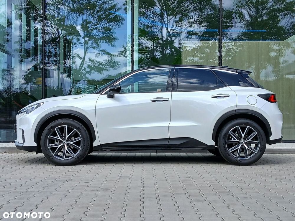 Lexus LBX 1.5 Hybrid Cool - 3