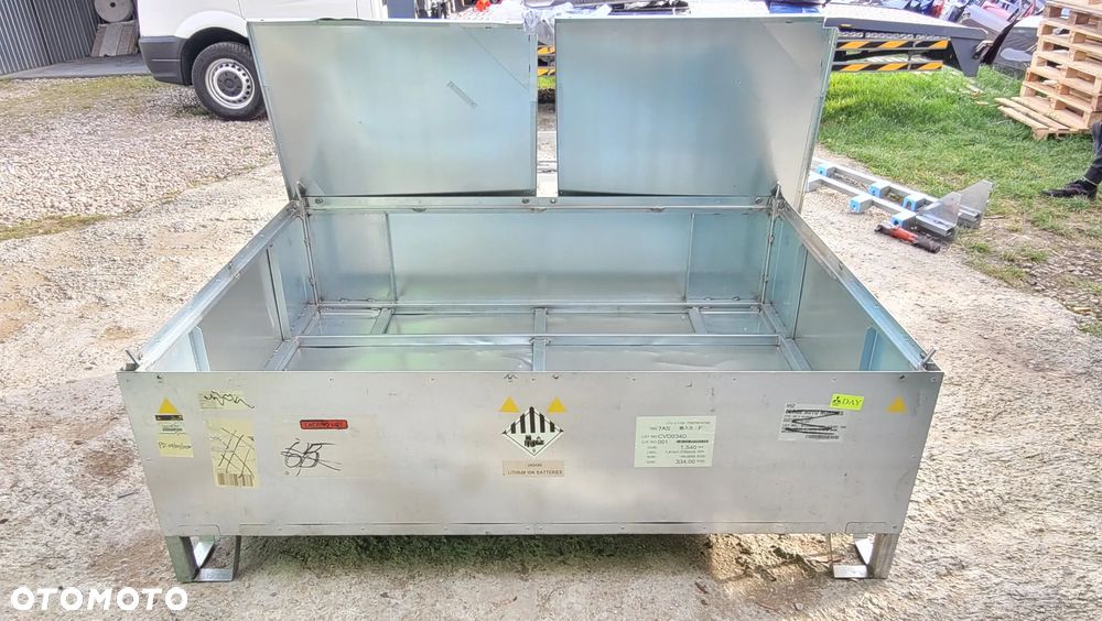 Skrzynia Pojemnik kontener metalowy blaszany skrecana na podstawie 181x127x67 cm - 2