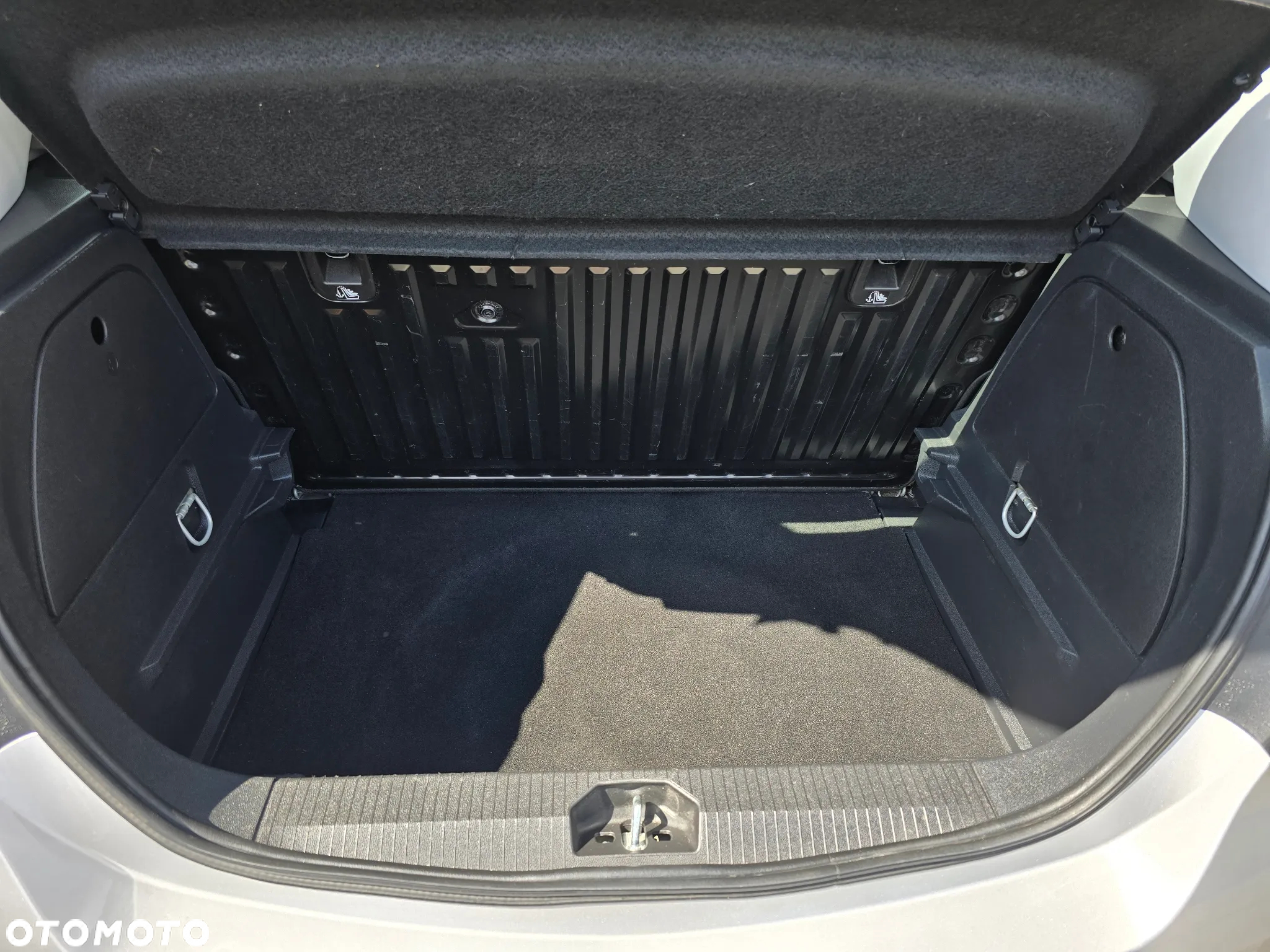 Opel Corsa 1.4 Enjoy - 19