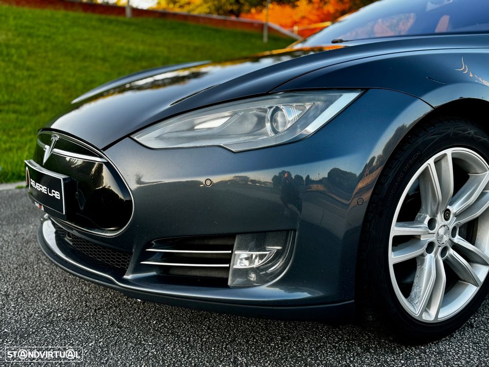Tesla Model S 85D AWD - 10