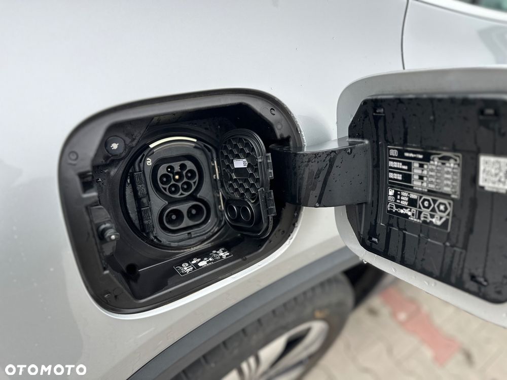 Mercedes-Benz EQA 250 - 35