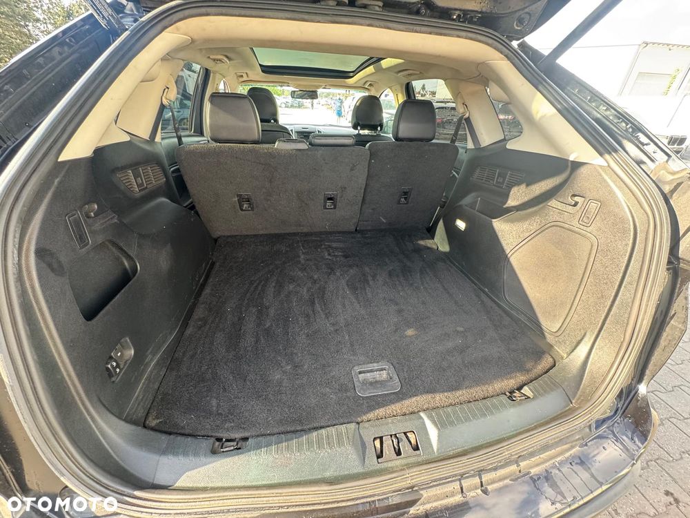 Ford Edge - 19