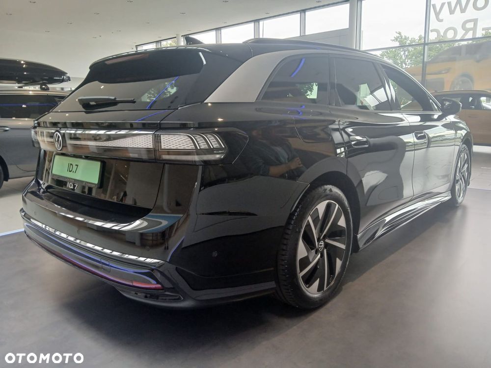 Volkswagen ID.7 Tourer 77kWh Pro Plus - 6