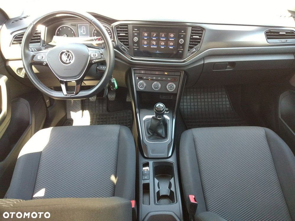 Volkswagen T-Roc 1.0 TSI - 11