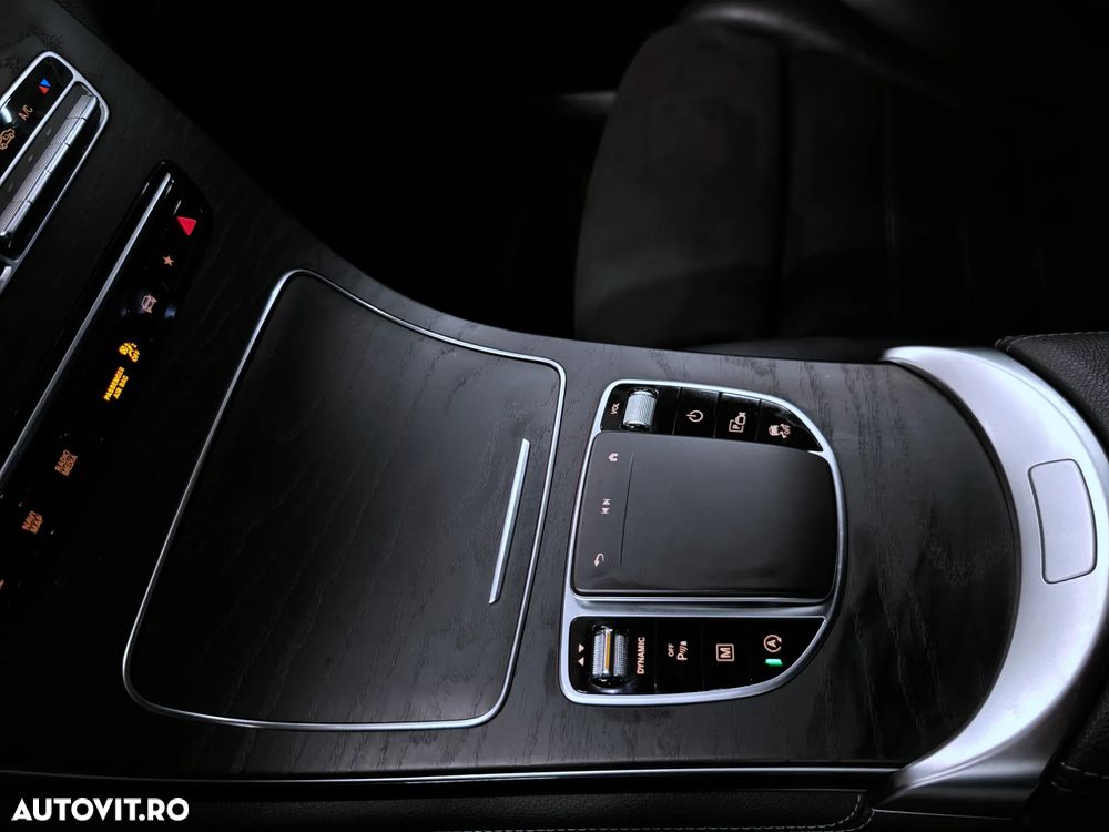 Mercedes-Benz GLC 200 - 24