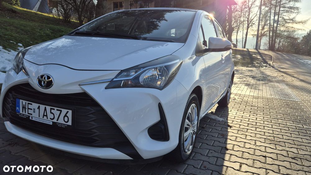 Toyota Yaris 1.5 Active - 9