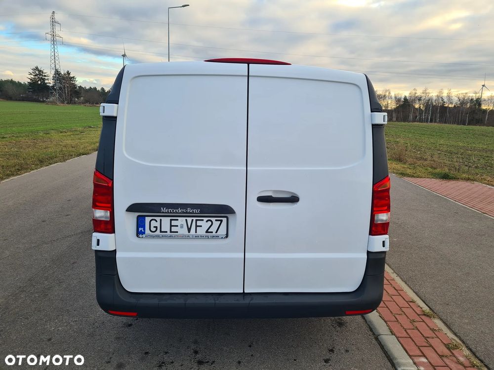 Mercedes-Benz VITO - 21