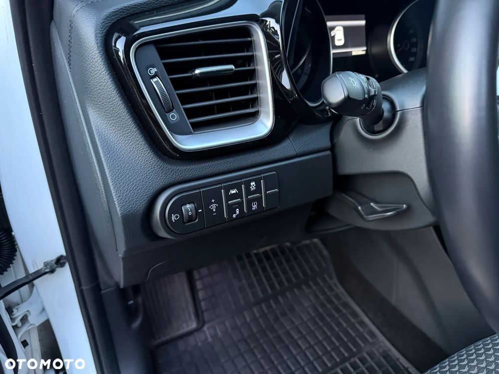 Kia XCeed 1.5 T-GDI L DCT - 20