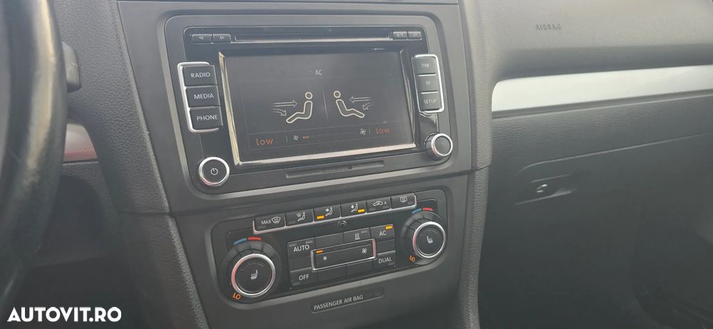 Volkswagen Golf 1.4 TSI DSG Individual - 21