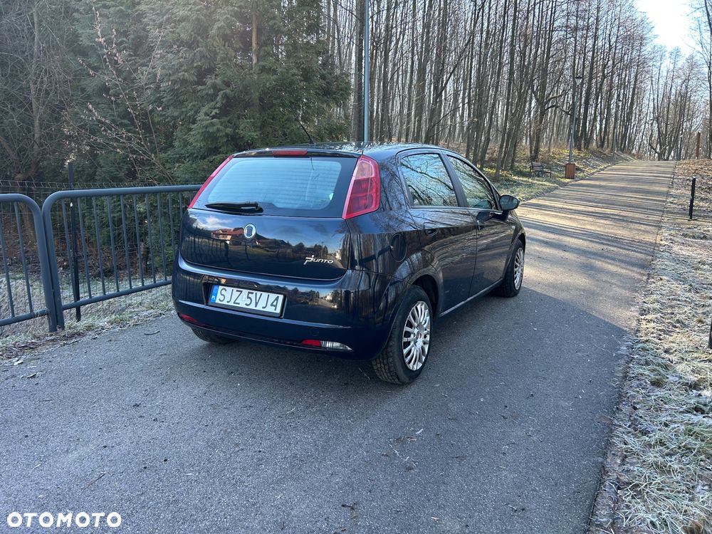 Fiat Grande Punto - 6