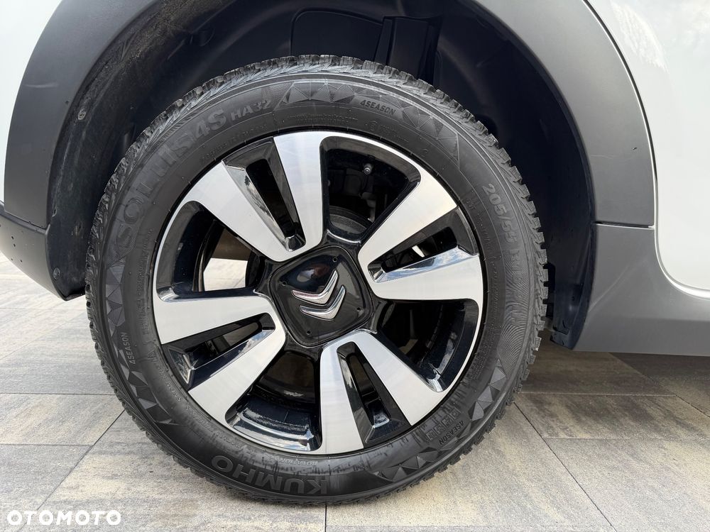 Citroën C3 1.2 PureTech Shine - 23