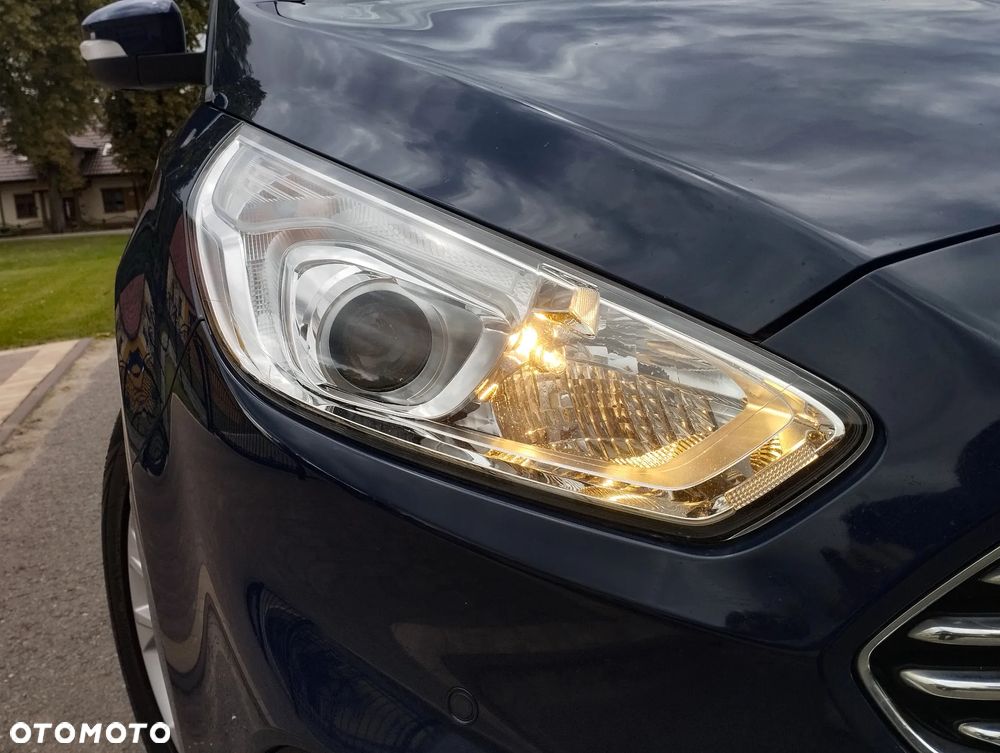 Ford S-Max 2.0 EcoBlue Titanium - 10