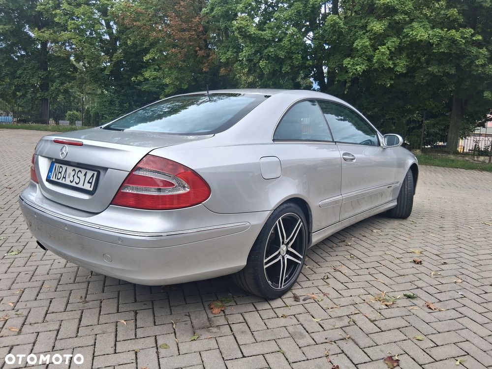 Mercedes-Benz CLK 320 - 3