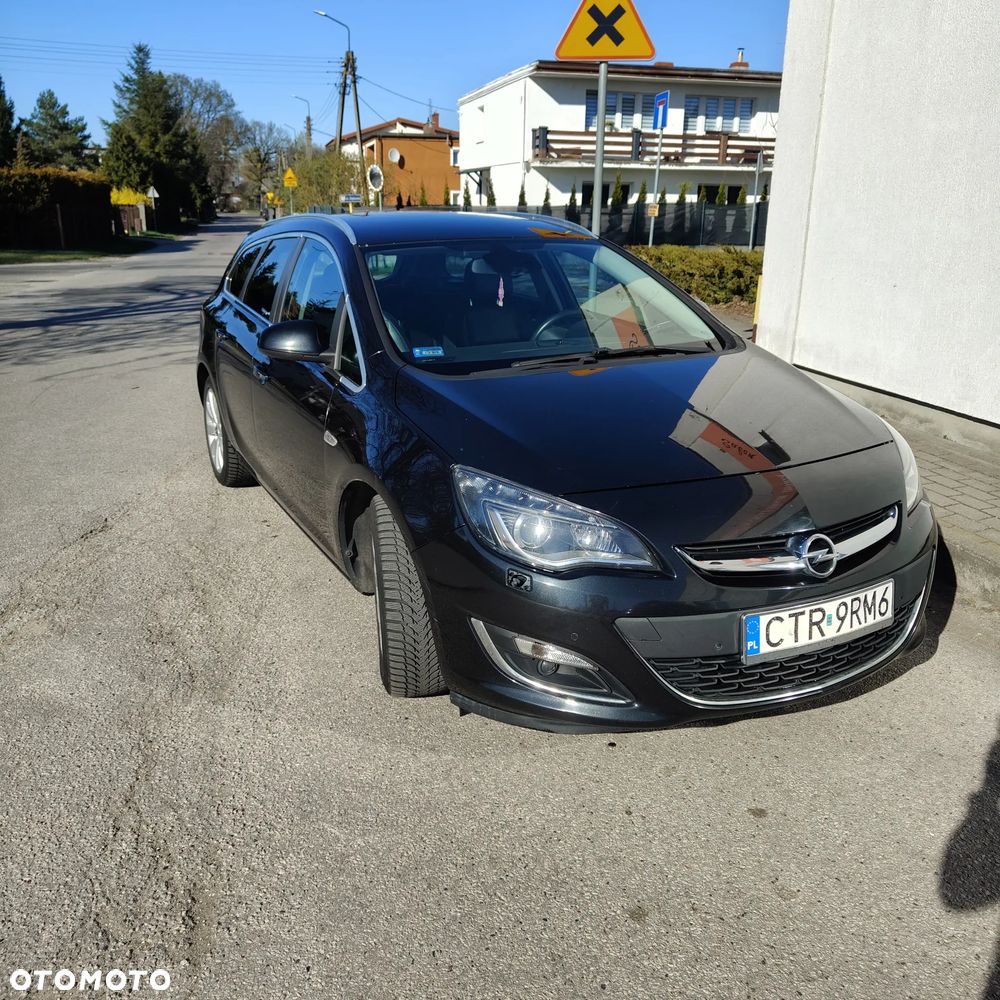 Opel Astra 1.7 CDTI DPF ecoFLEX TourerStart/Stop 105g Exklusiv - 1