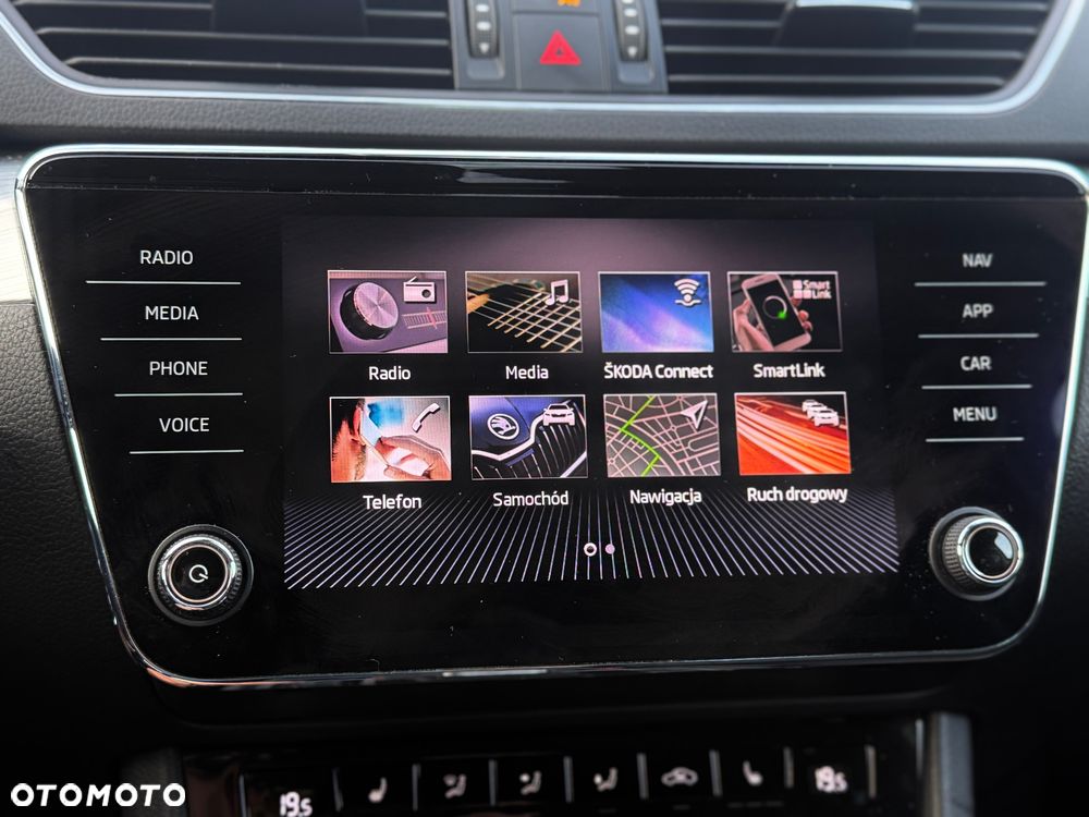 Skoda Superb - 35